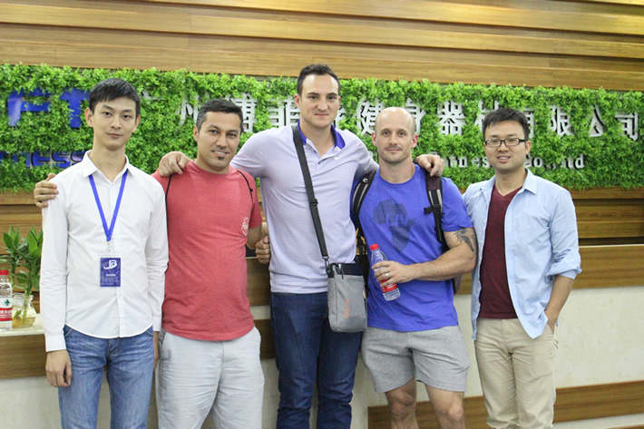 南非客户采购桃子视频在线观看免费完整版网健身器材